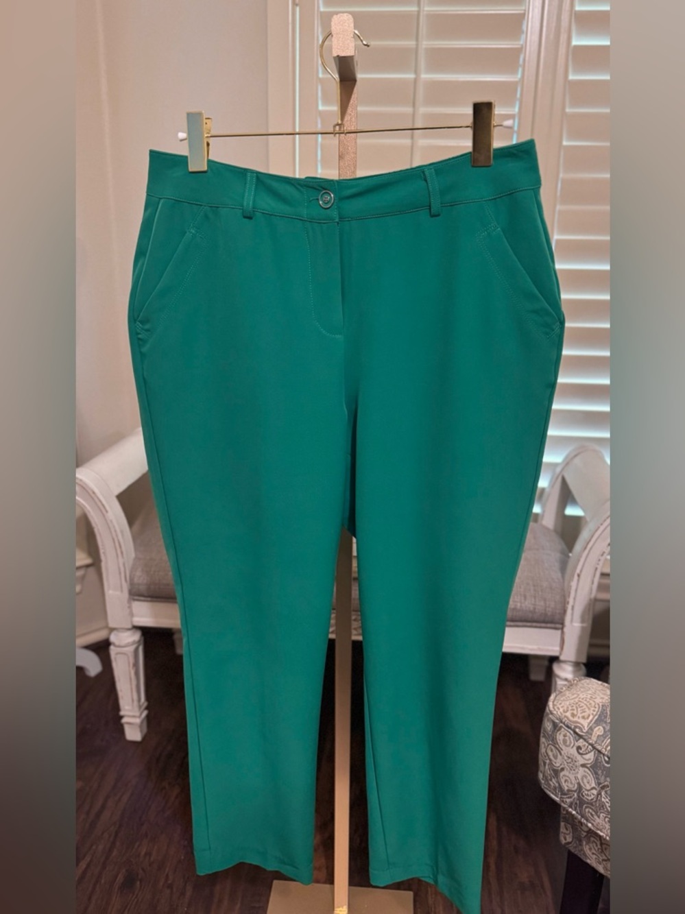 New York & Company Green Classic Slim Ankle Pants